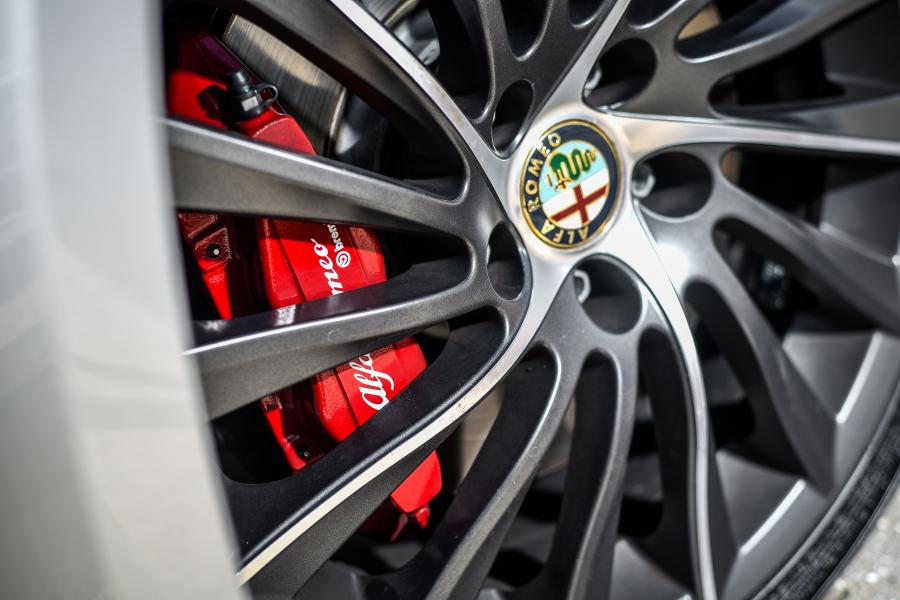 Колеса Alfa Romeo Giulietta QV Line (940) 2014 года  (WW) (фото 6 из 27)